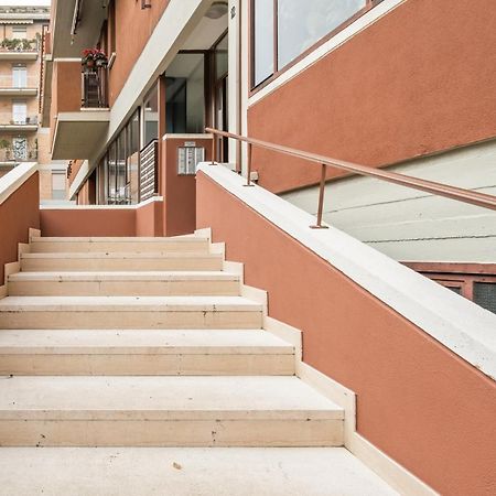 Via Corfu Cozy Nest Apartment เวโรนา ภายนอก รูปภาพ