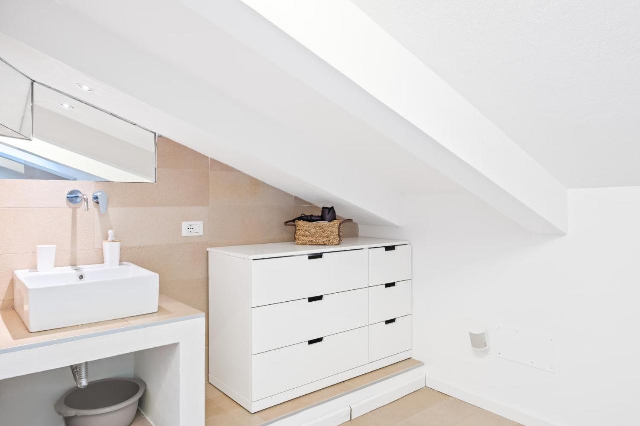 Via Corfu Cozy Nest Apartment เวโรนา ภายนอก รูปภาพ